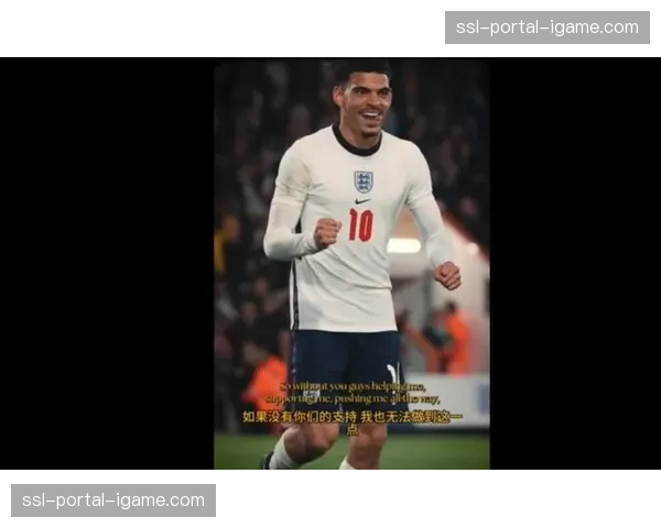 即时：诺丁汉森林获得点球，吉布斯-怀特主罚命中