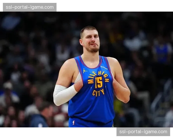 天气因素:掘金主场预计降雪,是否影响球迷出行存疑 天气因素:掘金主场预计降雪,是否影响球迷出行存疑